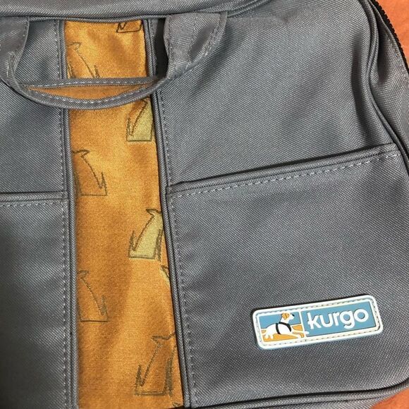 ✨. HP ✨ Kurgo pet travel supply bag. NWOT. - Picture 4 of 4